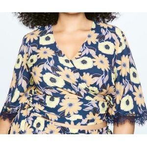 NWT Eloquii Floral Flutter Sleeve Top